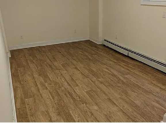 1022 Wilcox Ave #2 - Photo 3 of 5