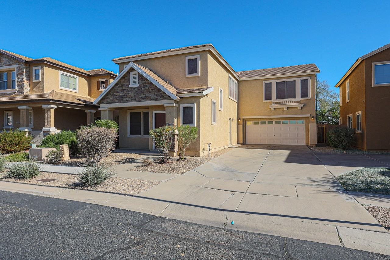 35005 N 30th Dr - Photo 2 of 31