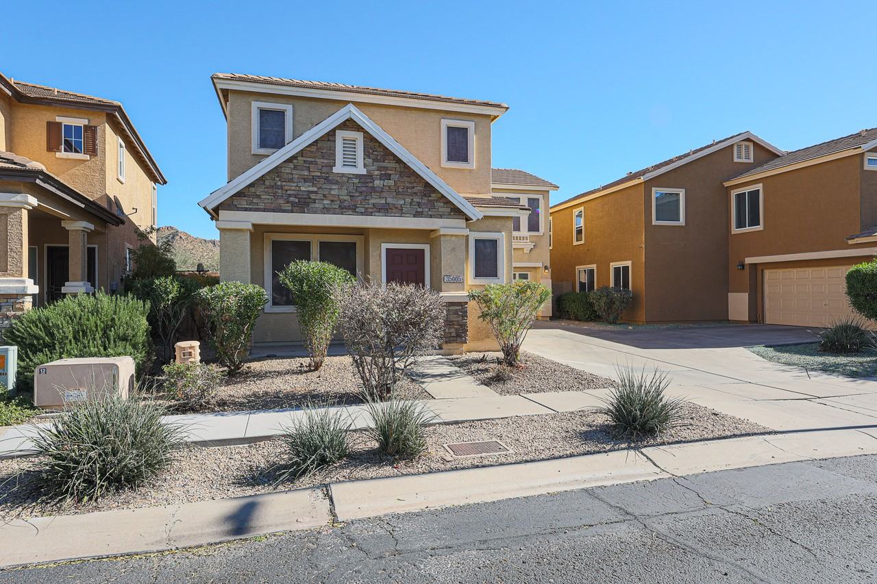 35005 N 30th Dr - Photo 3 of 31