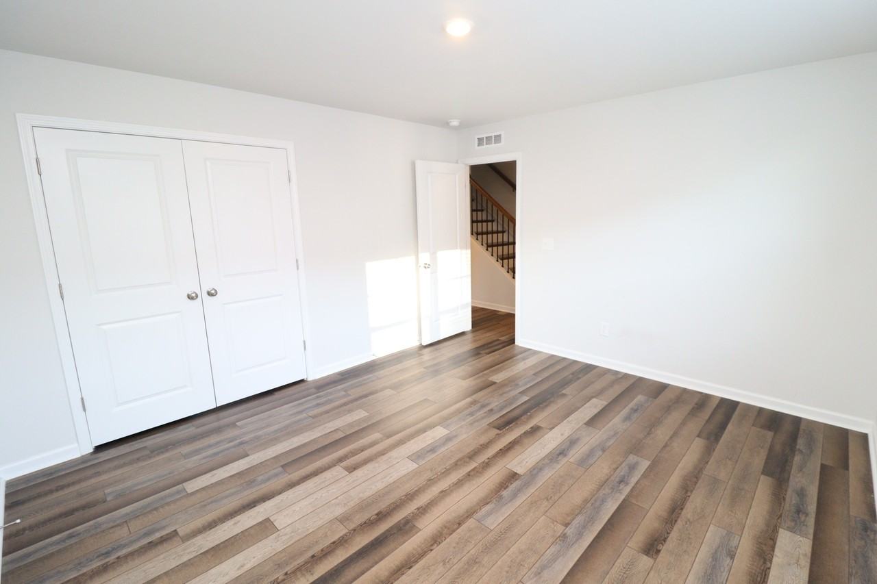 458 Carolina Springs Blvd - Photo 6 of 37