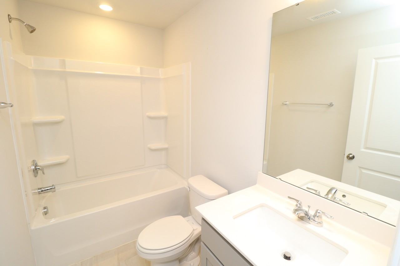 458 Carolina Springs Blvd - Photo 7 of 37