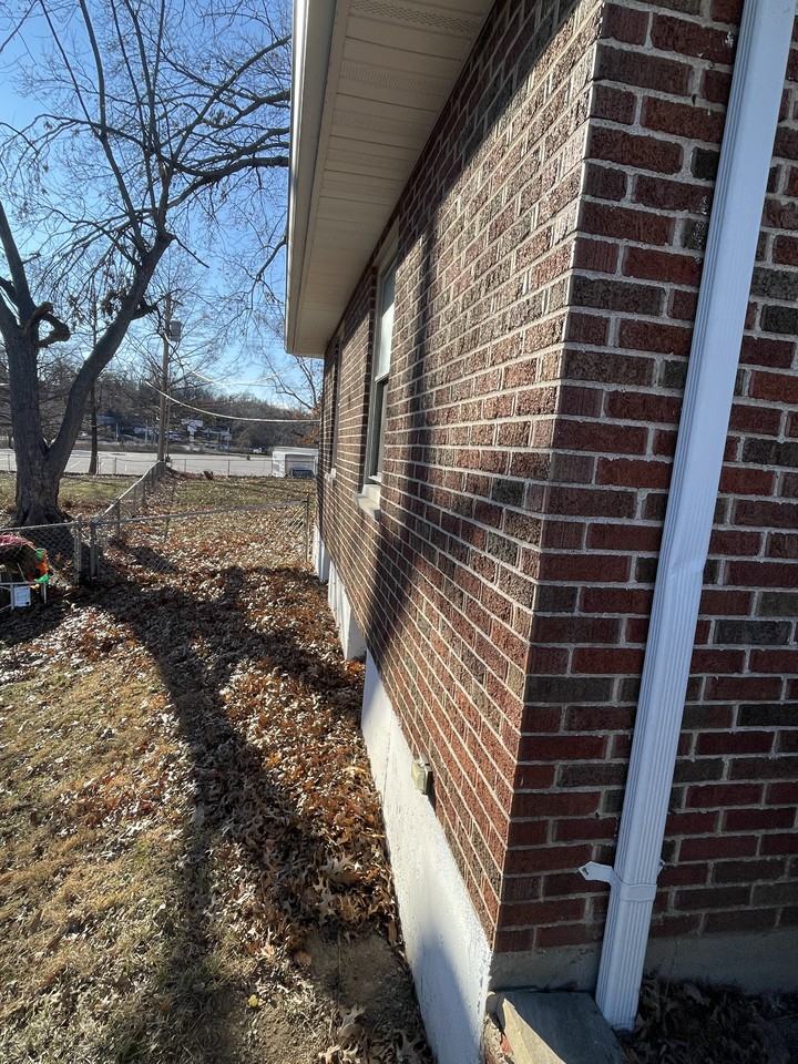 34 Hawkesbury Dr - Photo 3 of 27