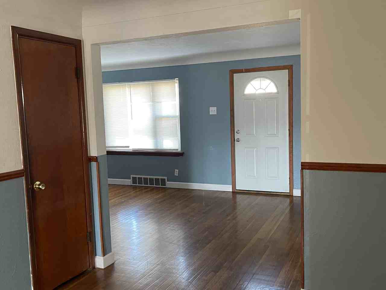 34 Hawkesbury Dr - Photo 5 of 27