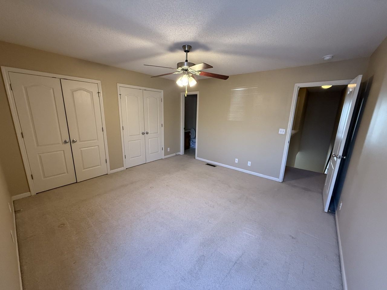 425 Hawthornef3 - Photo 6 of 10