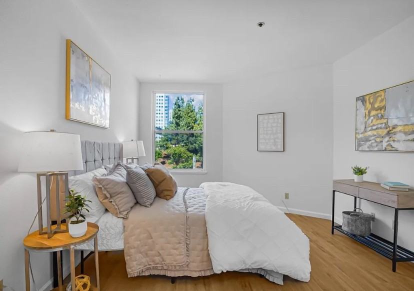 411 Park Ave - Photo 7 of 12