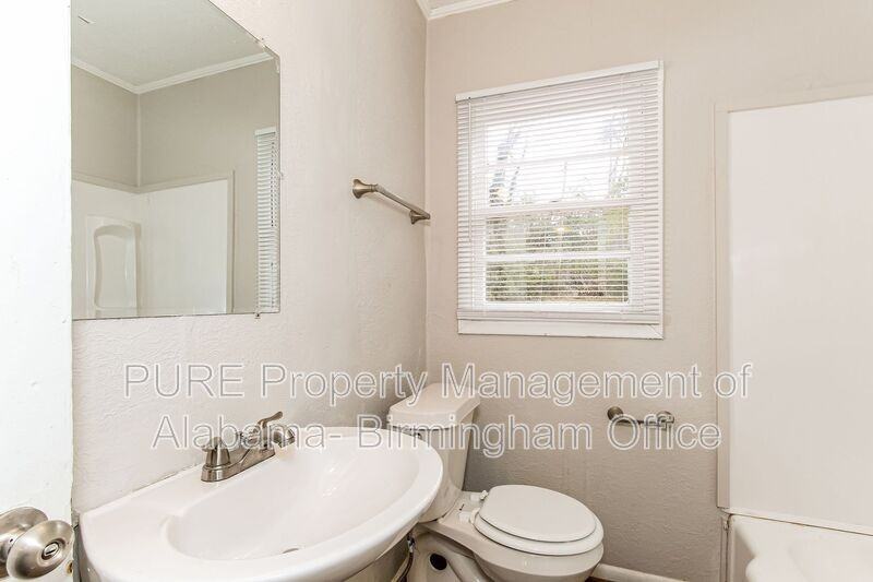 6121 Court M - Photo 7 of 19