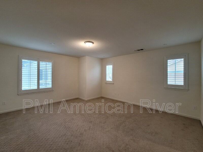 8183 Kramer Ranch Ln - Photo 6 of 23