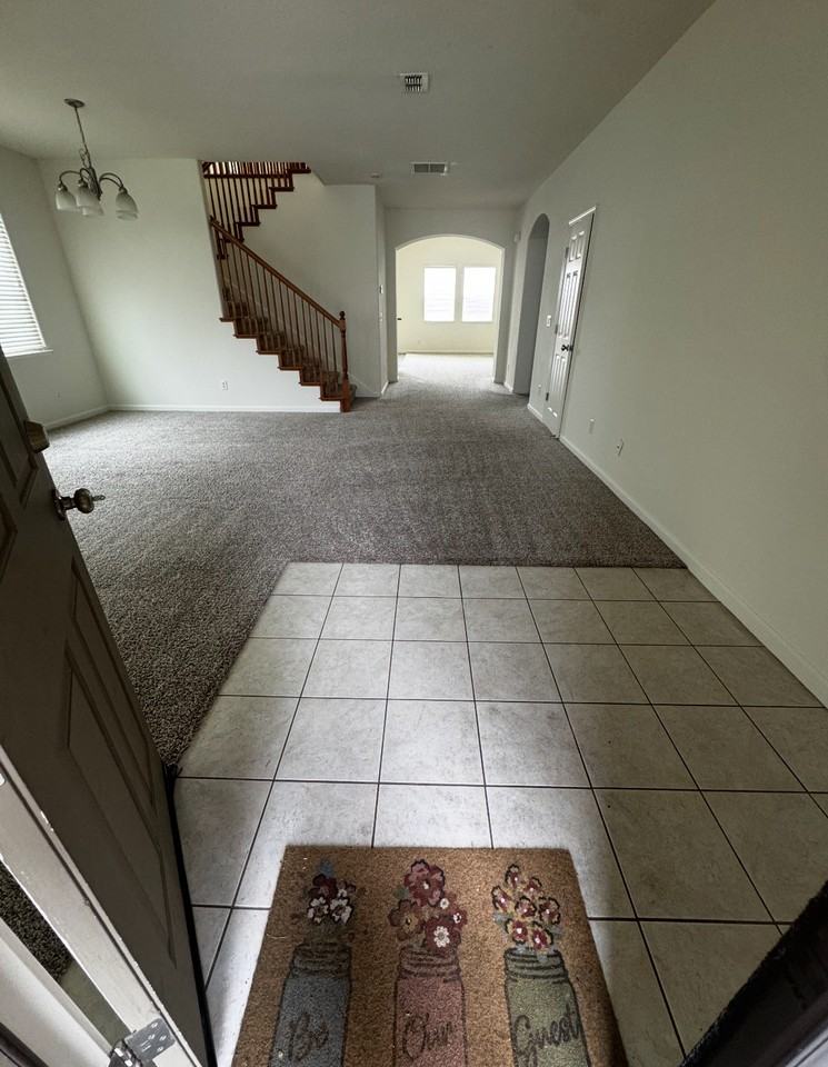 728 Honeycomb Ln - Photo 2 of 27