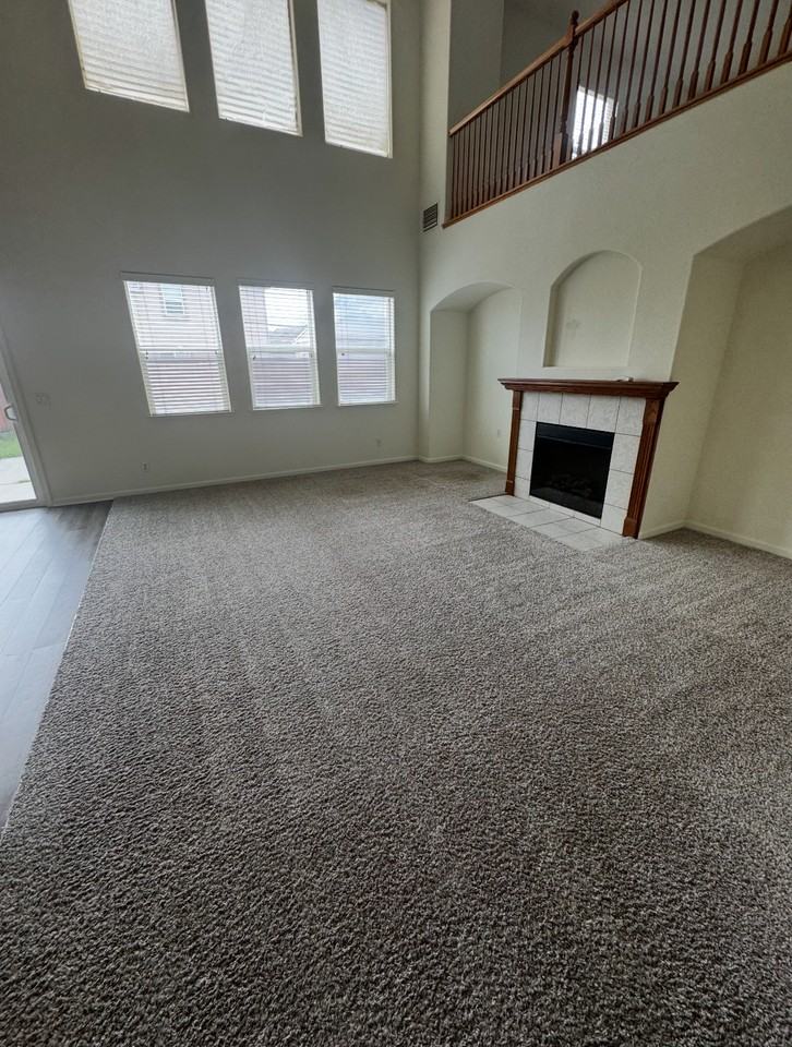 728 Honeycomb Ln - Photo 7 of 27