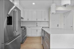 featured image of 301 Border St