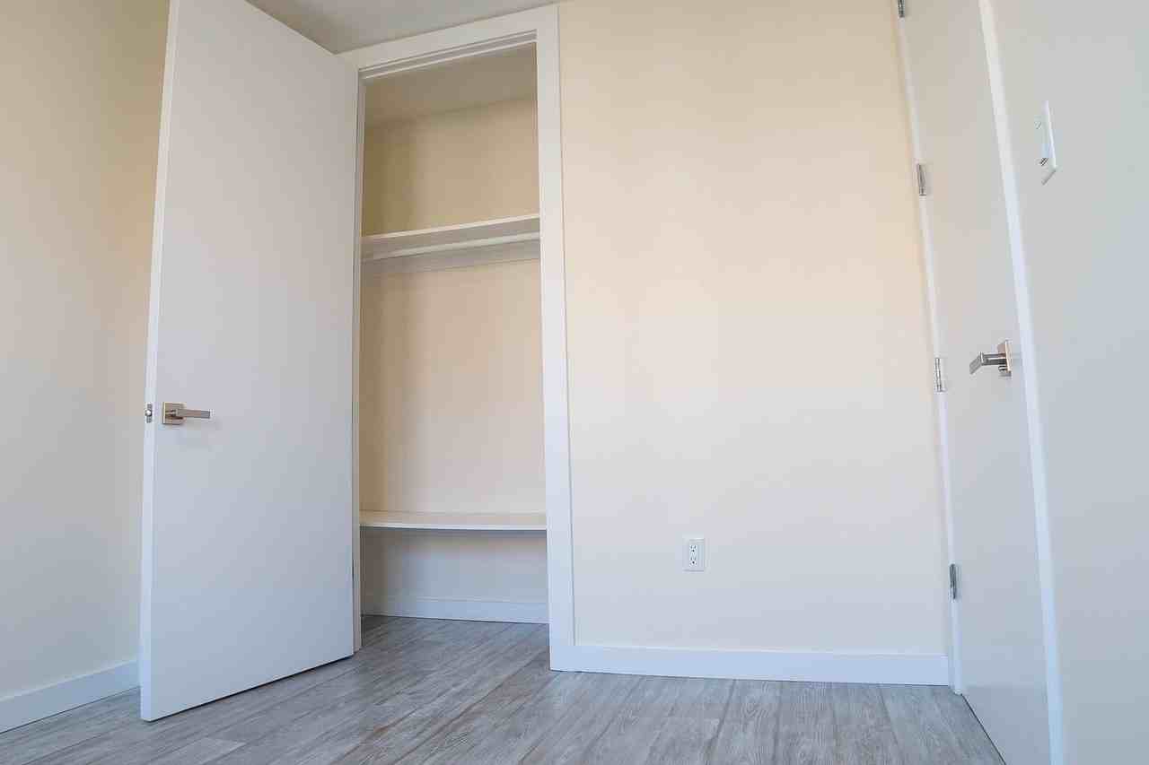 216 Fulton St - Photo 2 of 4