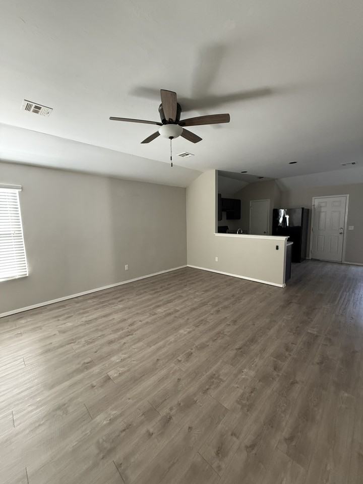 7525 Lipizzan Rd - Photo 6 of 14