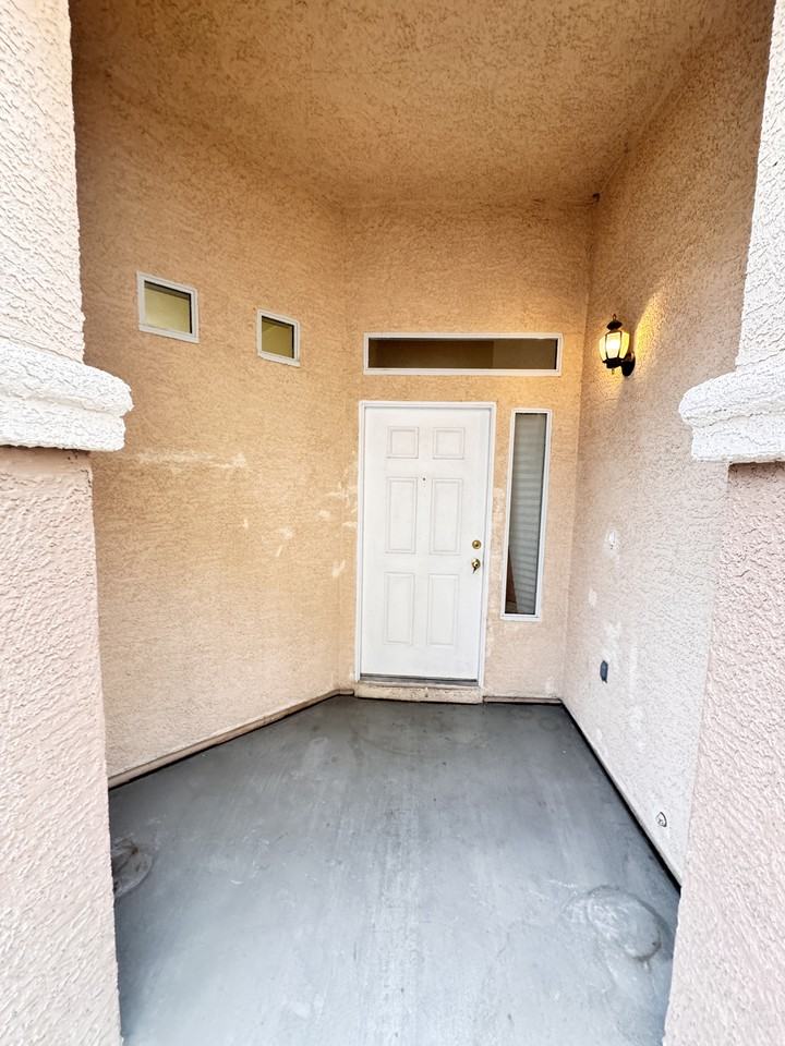 4503 Windham Hills Ln - Photo 2 of 46