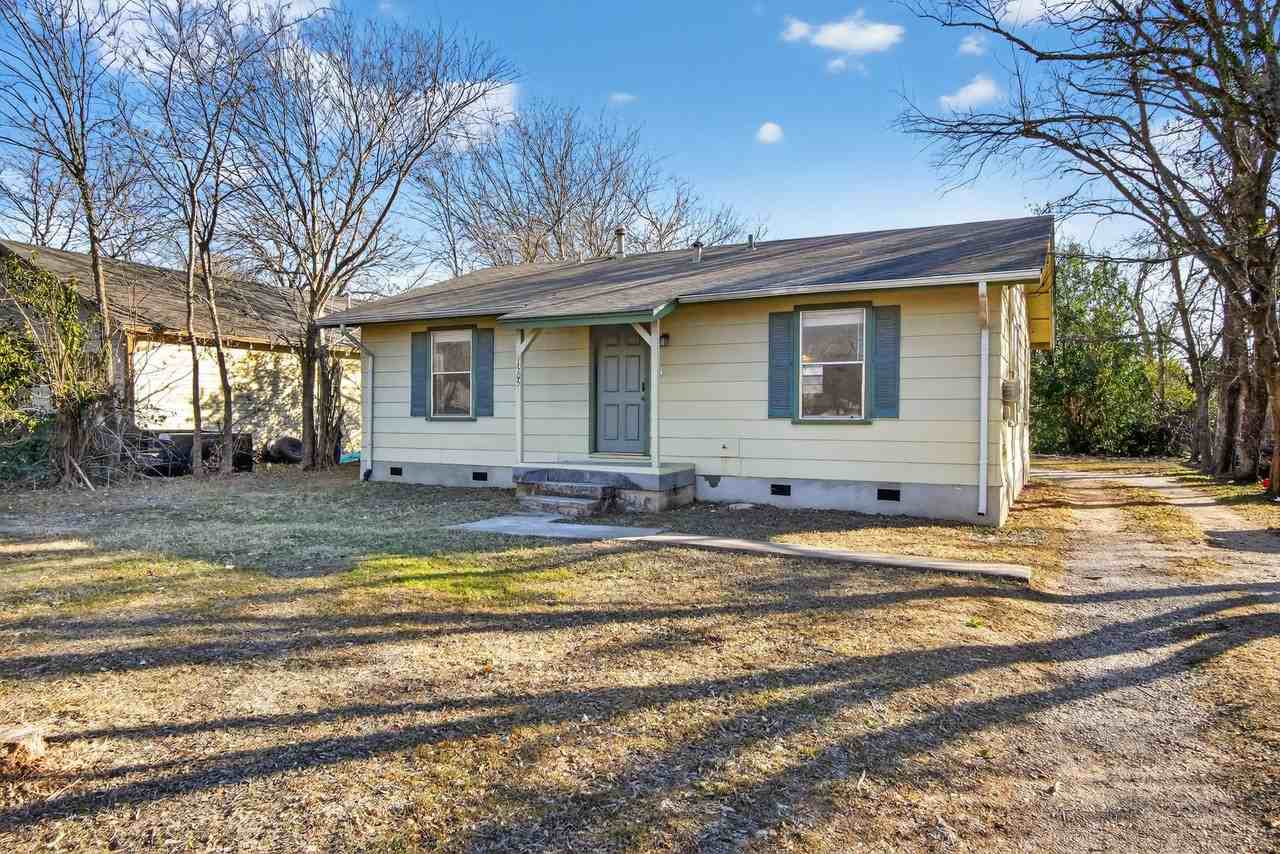 1505 Timber St - Photo 2 of 23