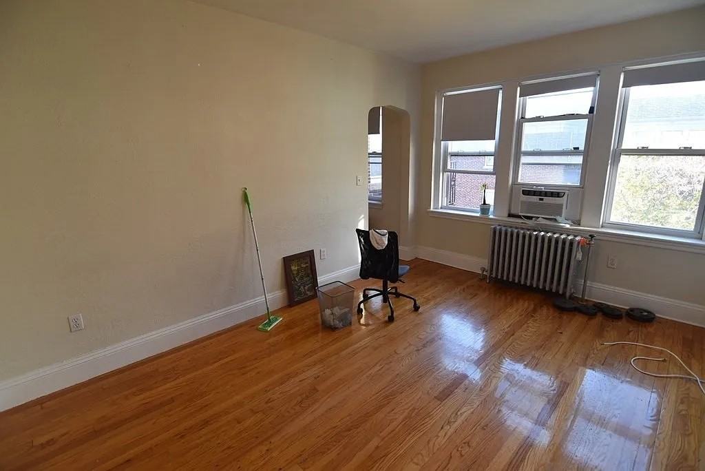 85 Strathmore Rd #42 - Photo 3 of 8