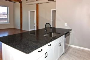 featured image of 385 Worthington St #6F