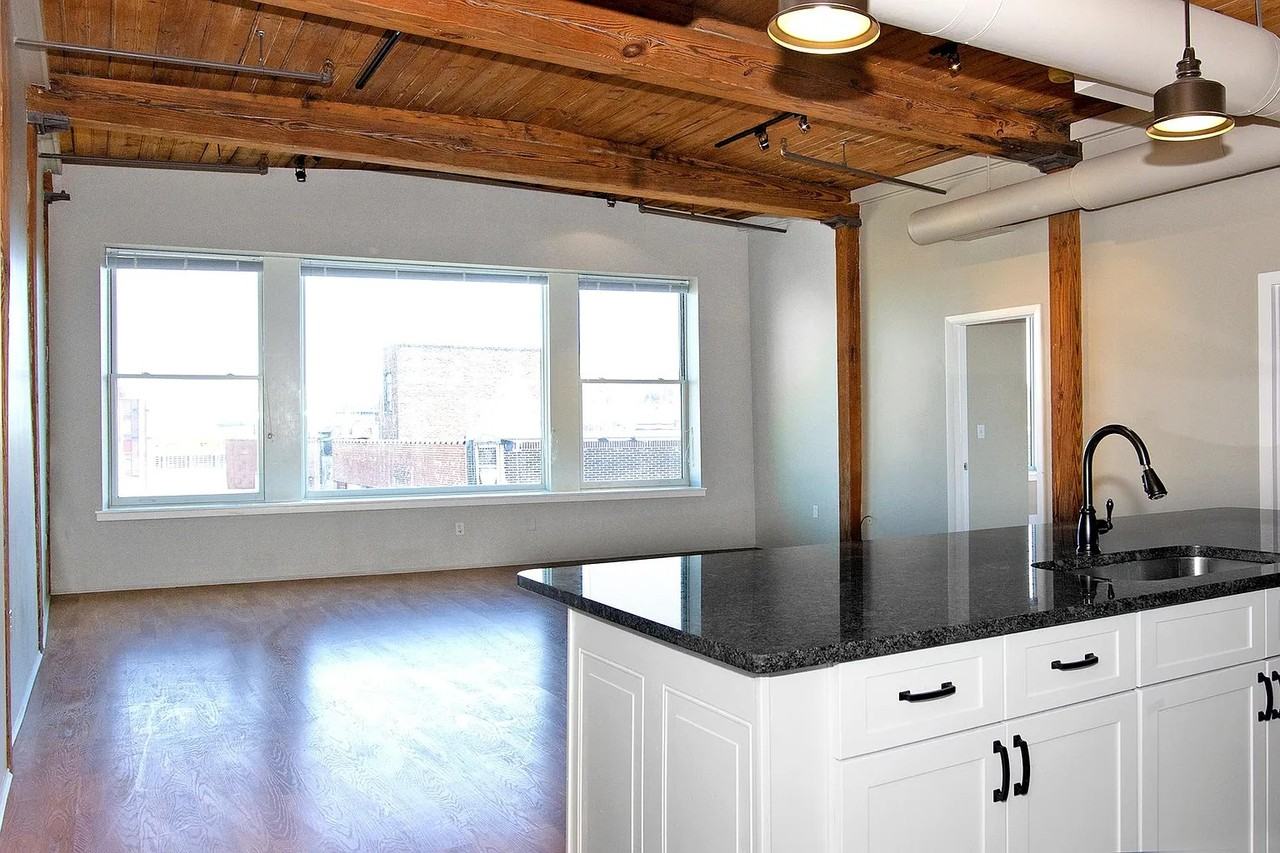 385 Worthington St #6F - Photo 5 of 10