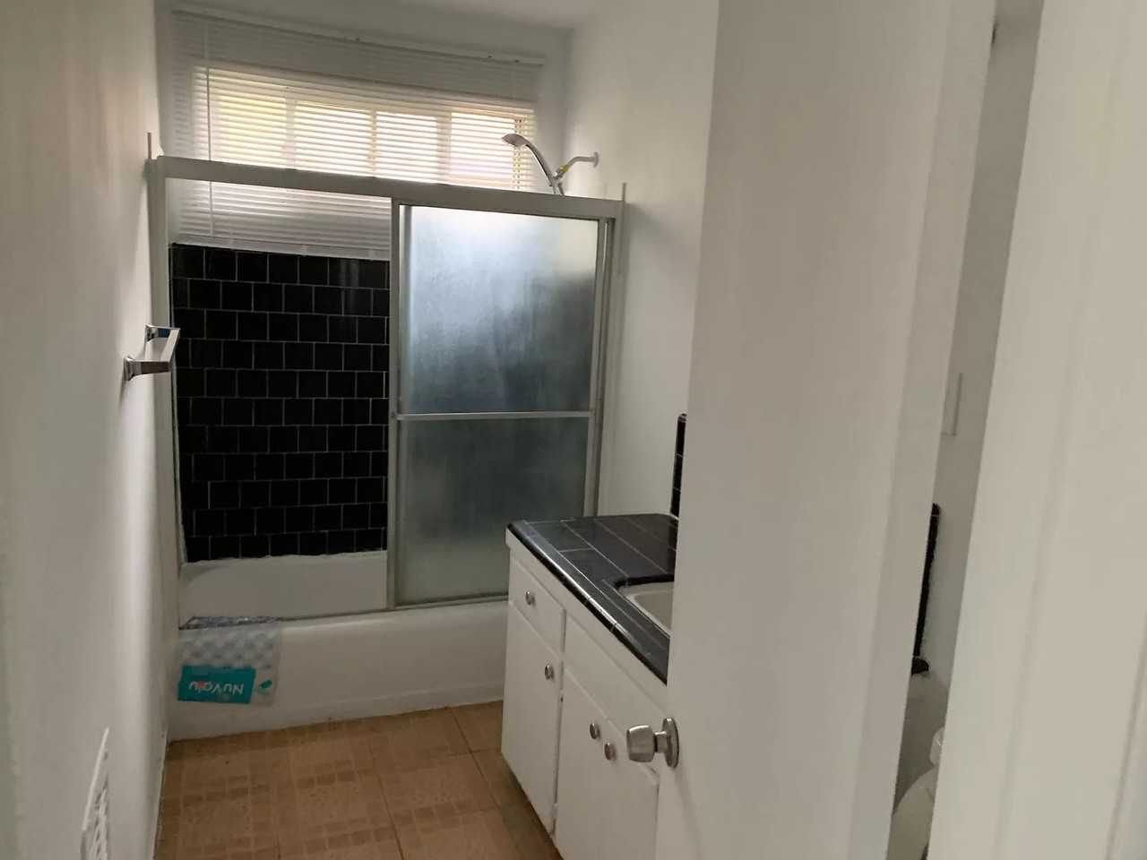 14753 Vanowen St #6 - Photo 2 of 7