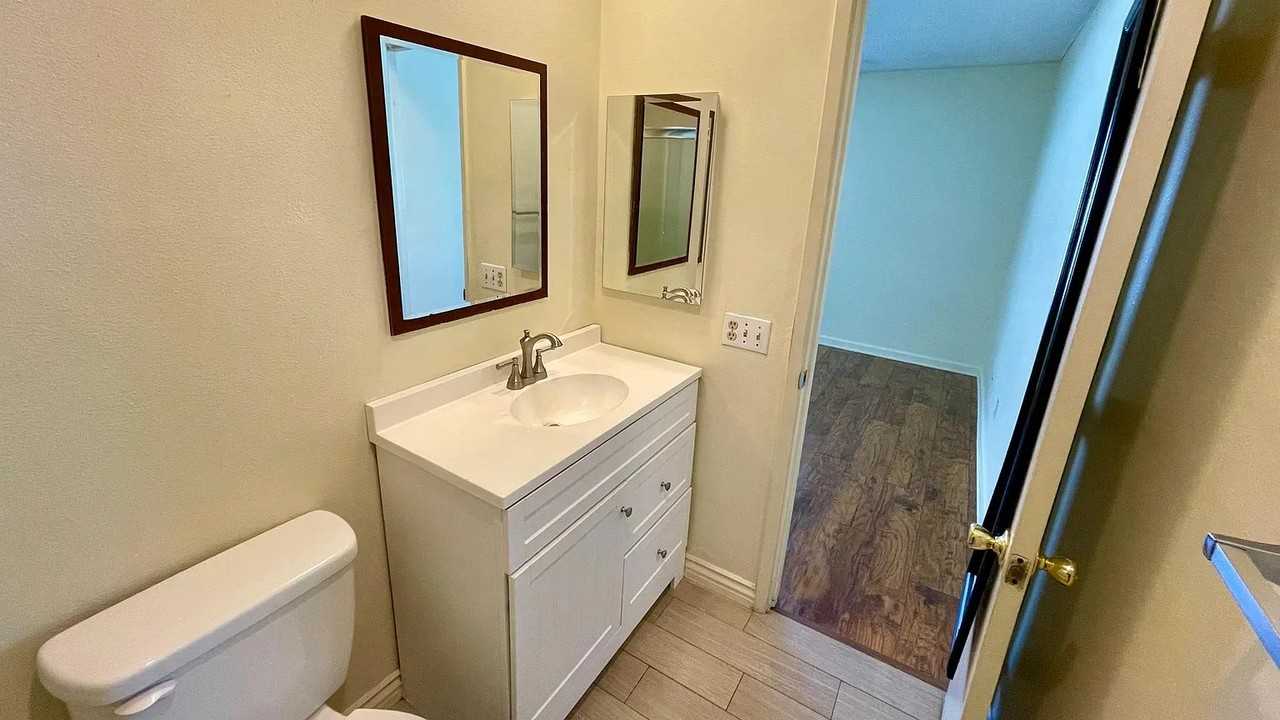 23515 Lyons Ave #S4 - Photo 5 of 13