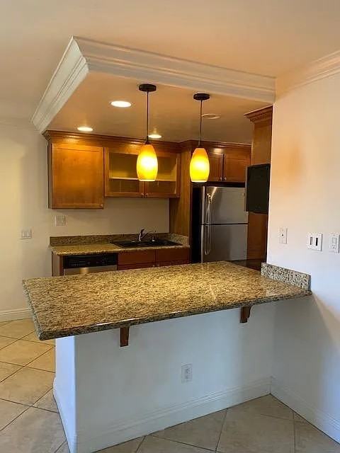 208 Woodland Pkwy #211 - Photo 2 of 20