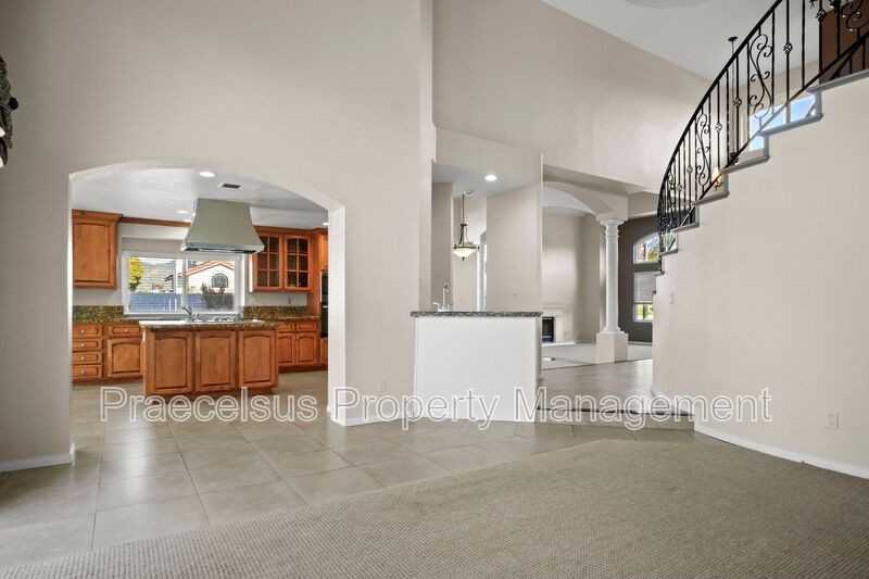 500 Zinfandel Ter - Photo 4 of 25