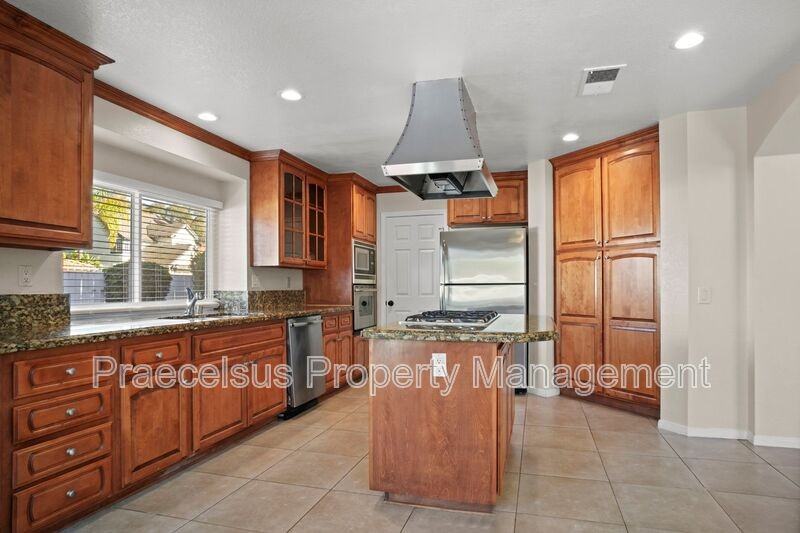 500 Zinfandel Ter - Photo 5 of 25