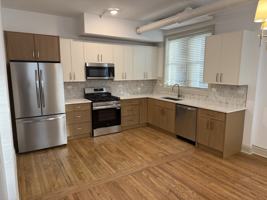 featured image of 531 Hinman Ave #A0