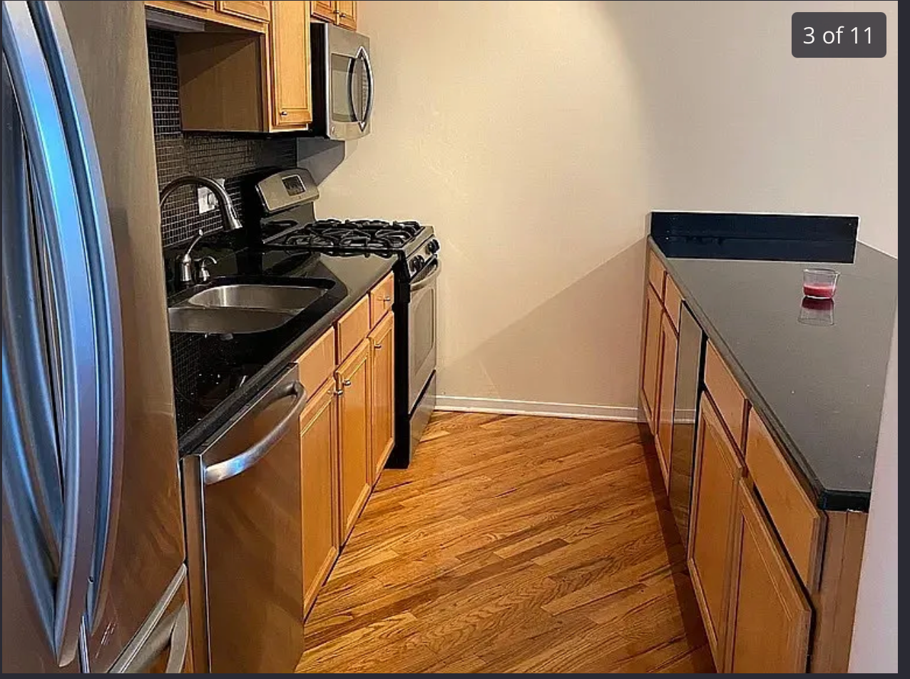 500 S Clinton St #215 - Photo 4 of 20