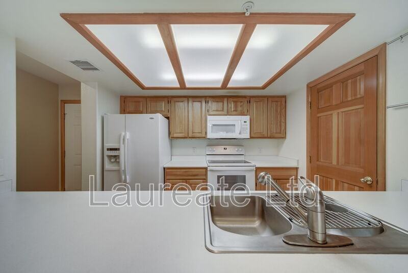 23597 Genesee Village Rd - Photo 6 of 21