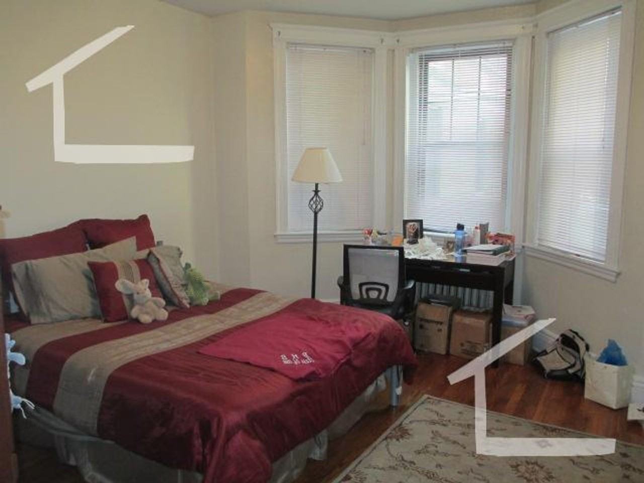 56 Queensberry St #5 - Photo 2 of 4