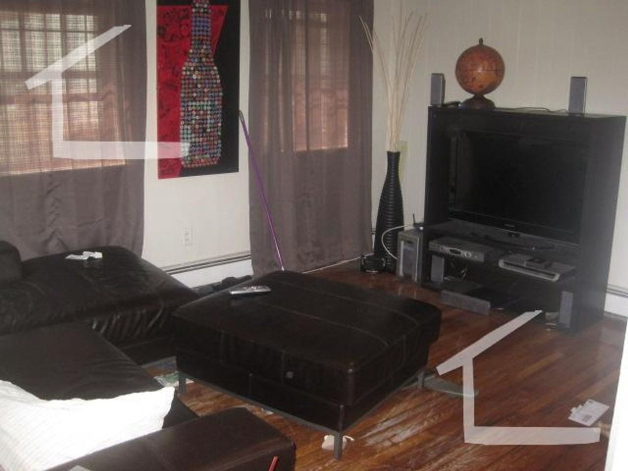 56 Queensberry St #5 - Photo 4 of 4