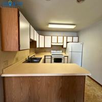 featured image of 200 Oak St