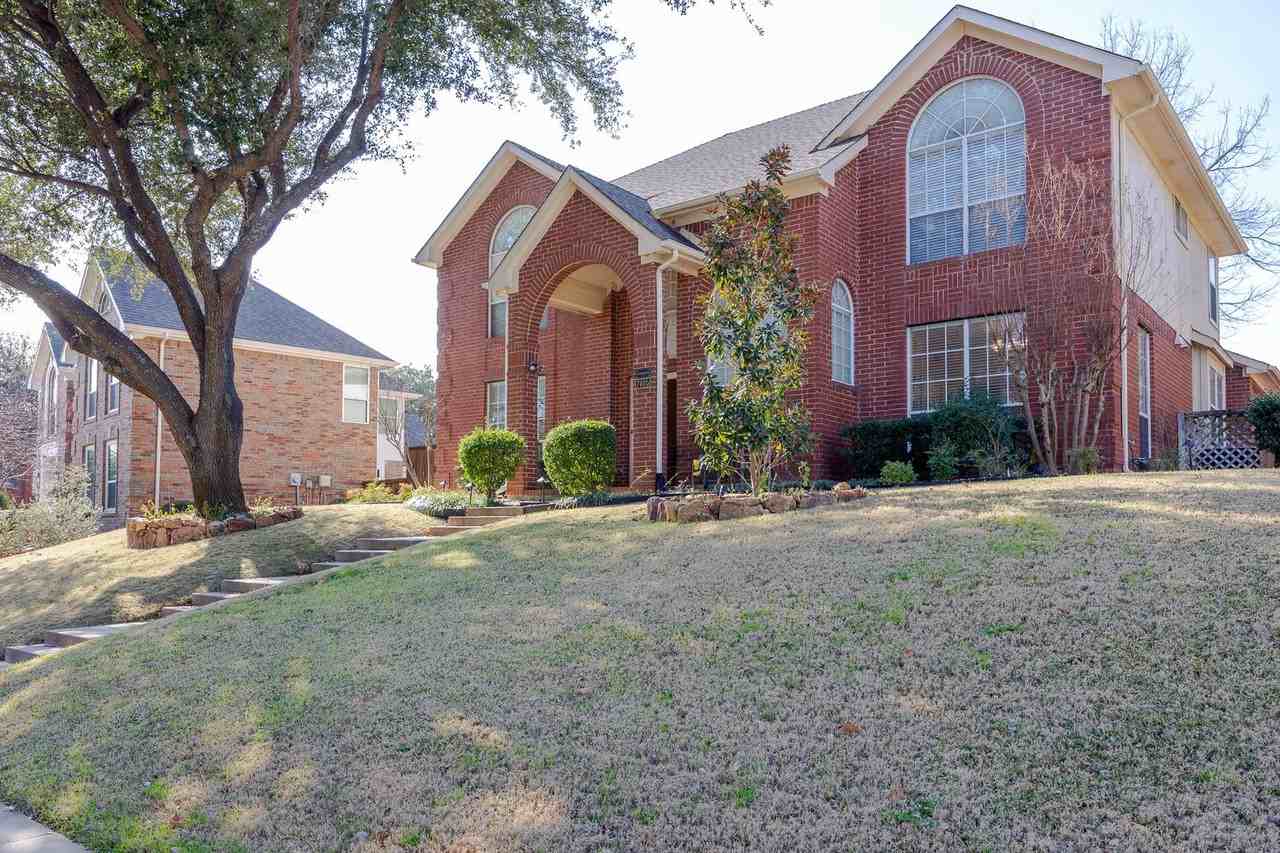7405 Stoney Point Dr - Photo 2 of 42