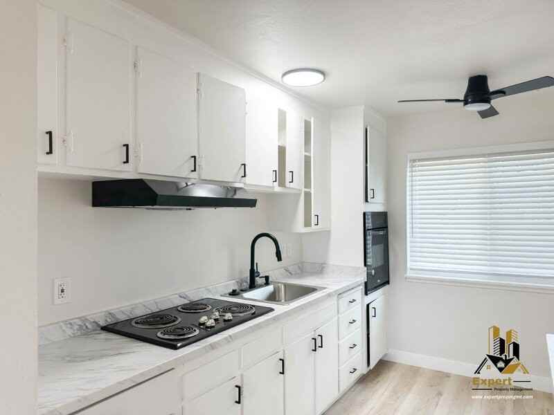 6820 7th Ave #10 - Photo 3 of 10