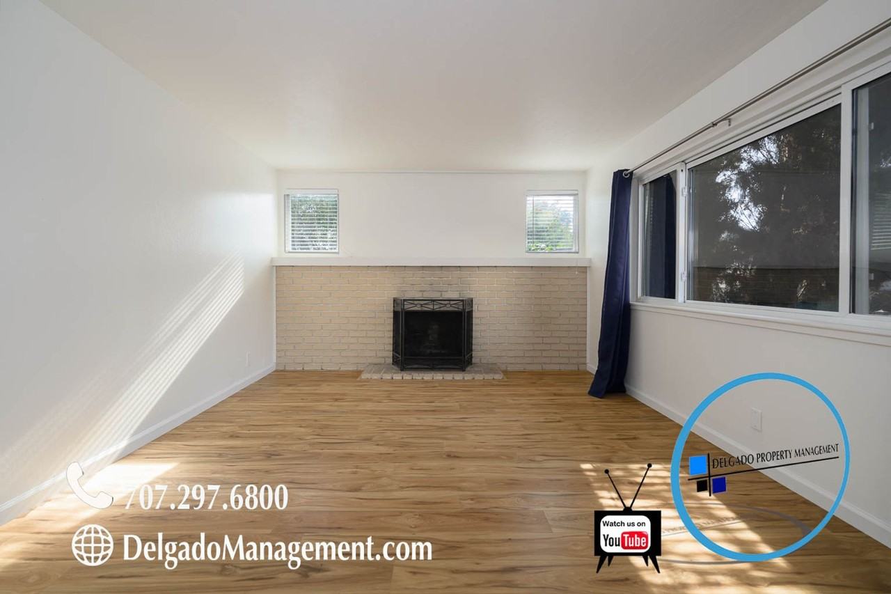 506 Hastings Dr - Photo 3 of 31