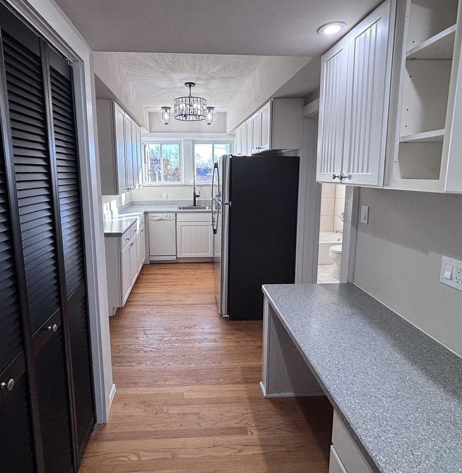 7556 Byron Pl - Photo 4 of 13