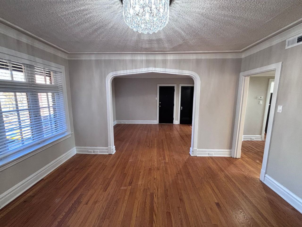 7556 Byron Pl - Photo 7 of 13