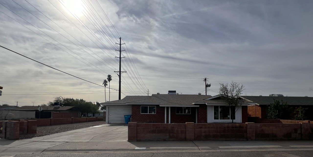 3701 W Keim Dr - Photo 2 of 19