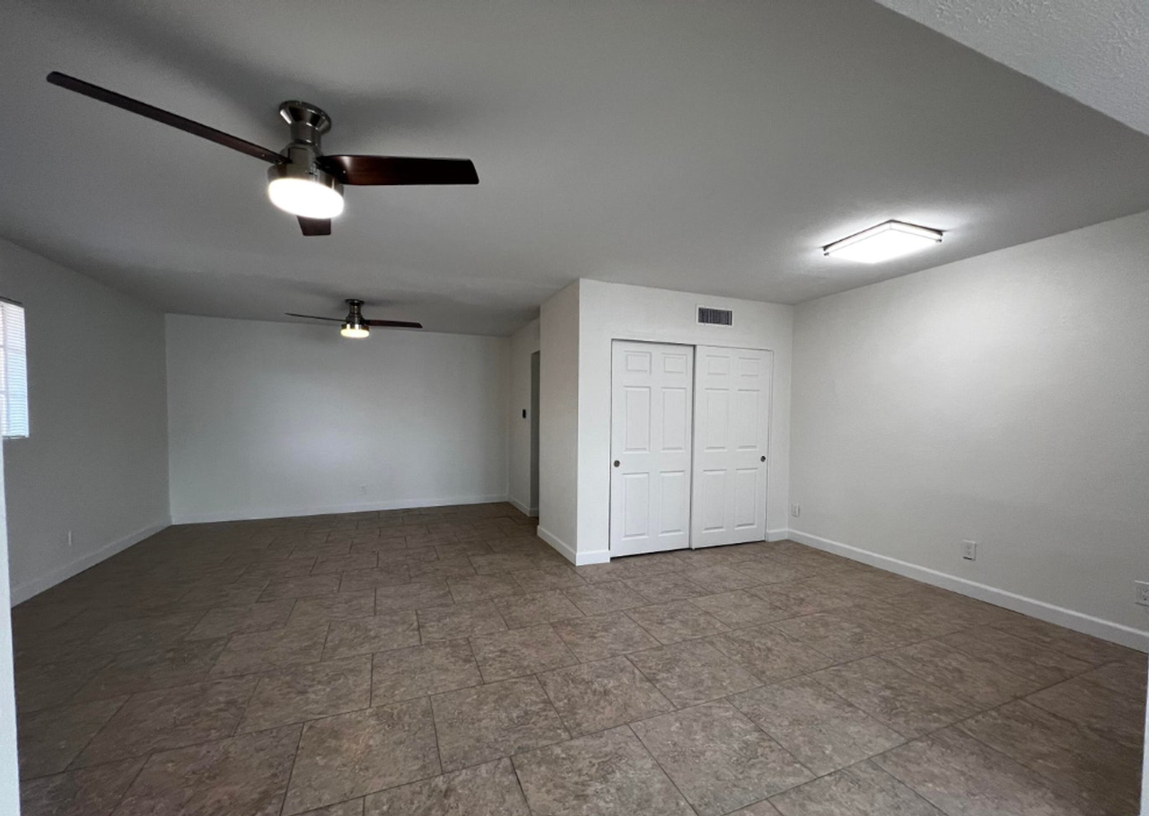 3701 W Keim Dr - Photo 7 of 19