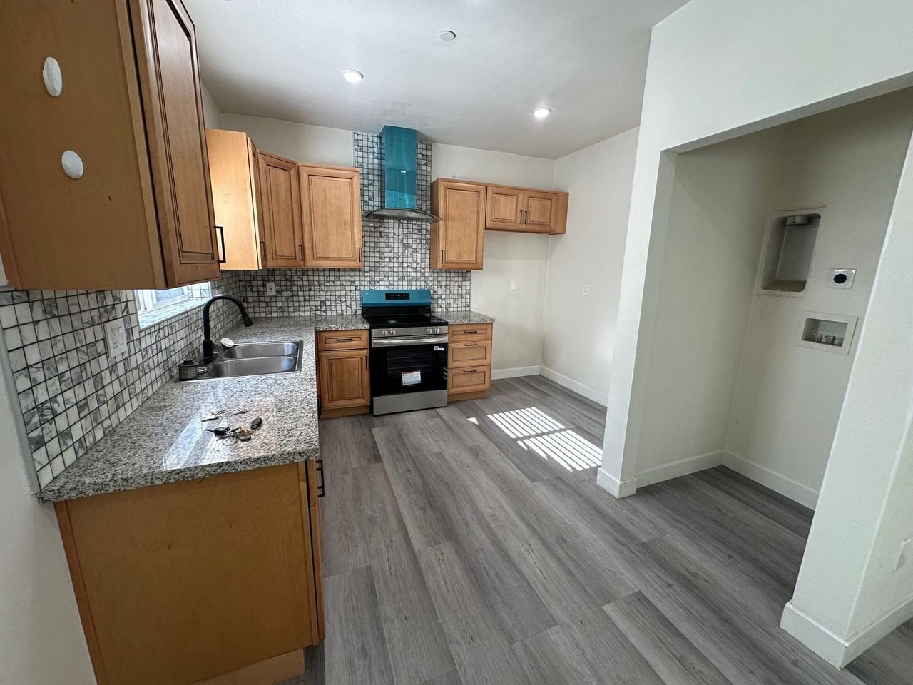 115 W 86th Pl - Photo 2 of 5