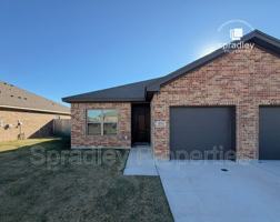 featured image of 305 Juniper Dr Unit A
