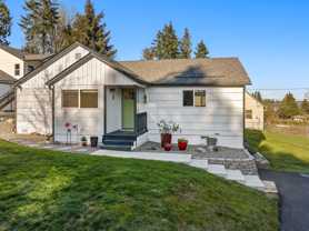 1672 Colchester Dr E - Photo 1 of 1