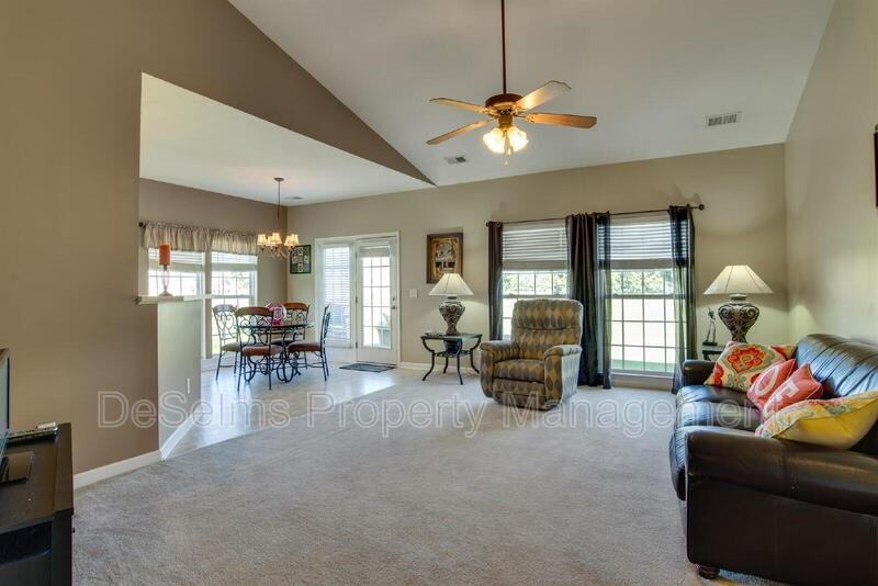 2007 Mccrory Pl - Photo 4 of 24