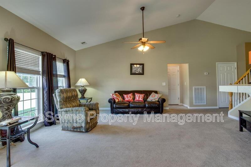 2007 Mccrory Pl - Photo 5 of 24