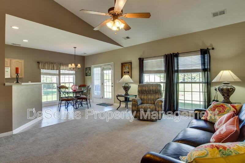 2007 Mccrory Pl - Photo 7 of 24