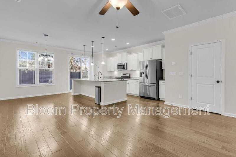 1660 Bridwell Ln - Photo 6 of 32