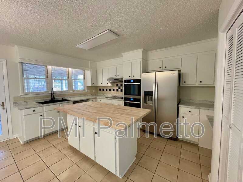 1422 Beaver Dam Rd - Photo 6 of 31