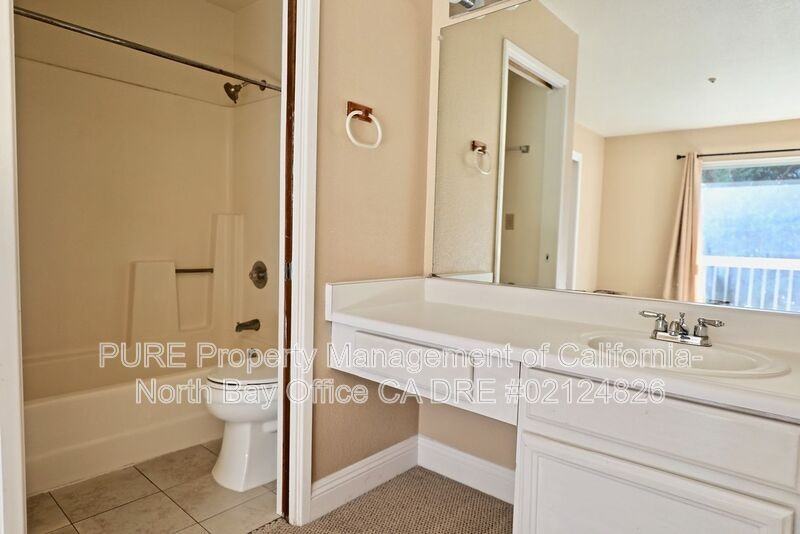 21 Meadowbrook Ct - Photo 7 of 11