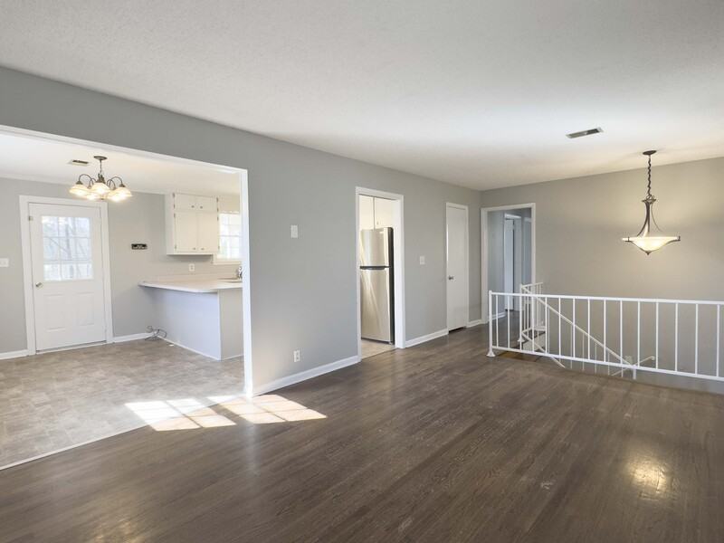 328 Dunbar Cave Rd - Photo 3 of 22