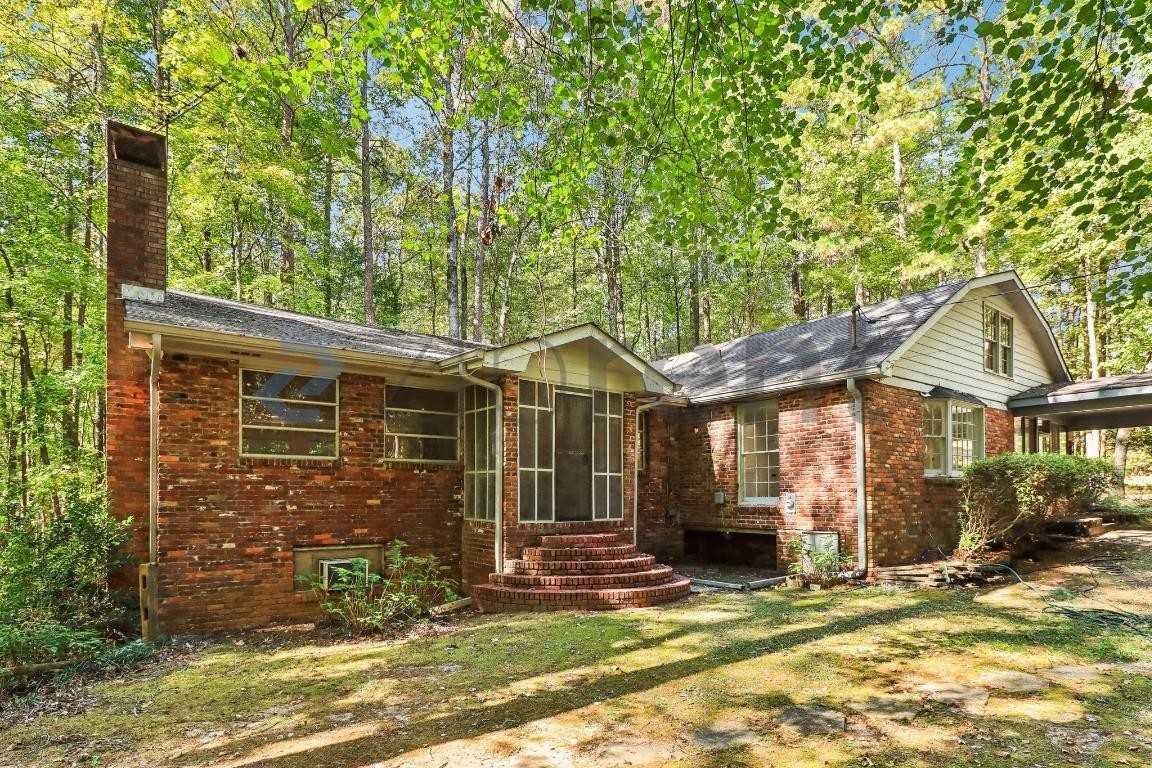 4810 Chapel Hill Rd - Photo 2 of 29